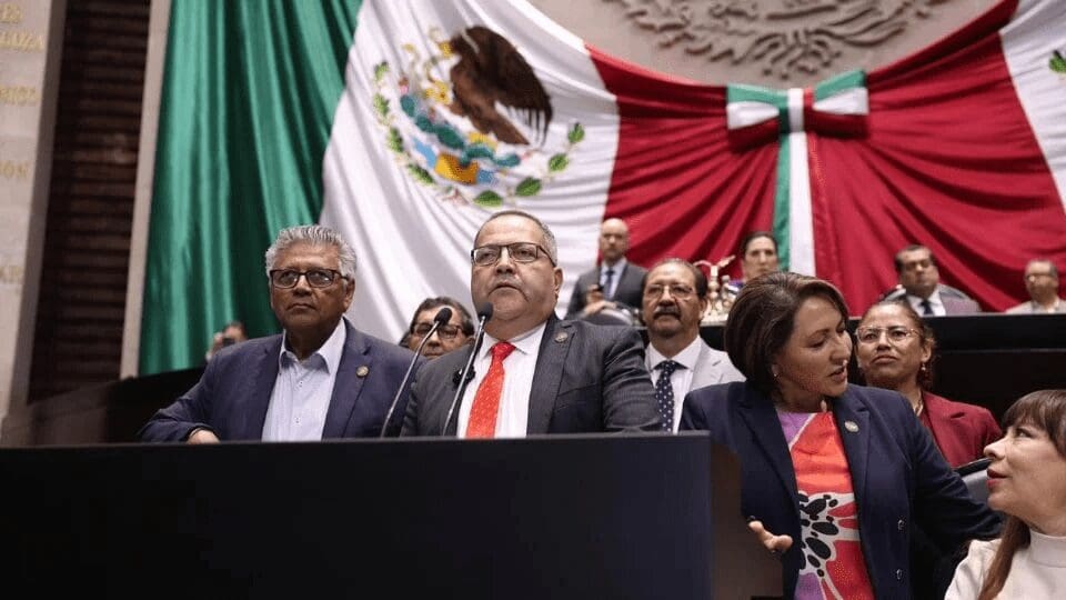 Aprueban Ley de Ingresos 2026: crece deuda interna y se proyectan ingresos por $10.1 billones