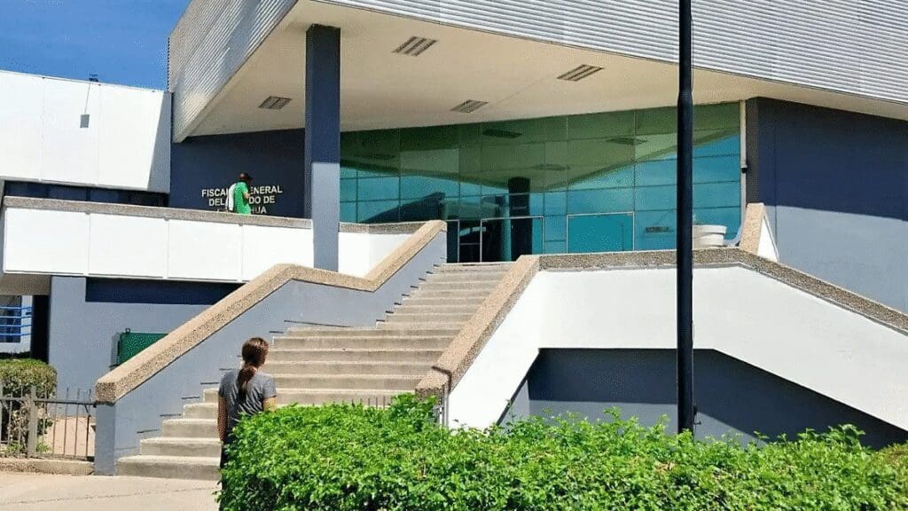 Advierte Fiscalía Zona Centro por fraudes inmobiliarios e inversiones falsas en Chihuahua