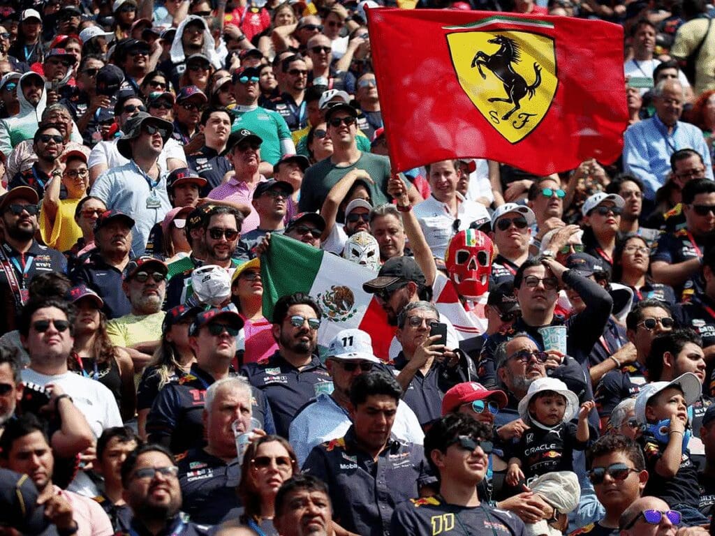 Aficionados en el Gran Premio de México se enfrentan a golpes; hay heridos y videos virales