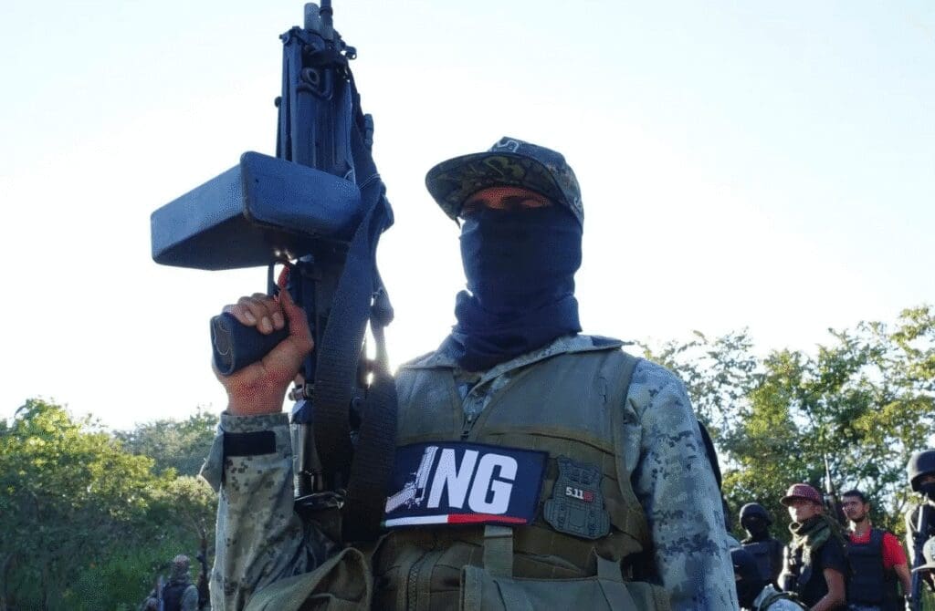 Cárteles mexicanos se infiltran en la Legión Internacional de Ucrania para aprender tácticas con drones