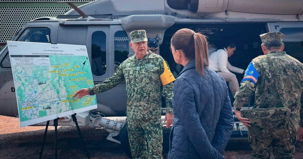 Sheinbaum agradece labor de 52 mil servidores públicos en atención a comunidades afectadas