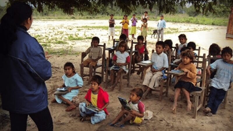 Disminuye la inasistencia escolar entre población indígena en Chihuahua, aunque persisten rezagos