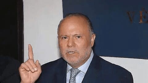 César Duarte acude nuevamente a audiencia; buscaría permiso para viajar a Ciudad de México