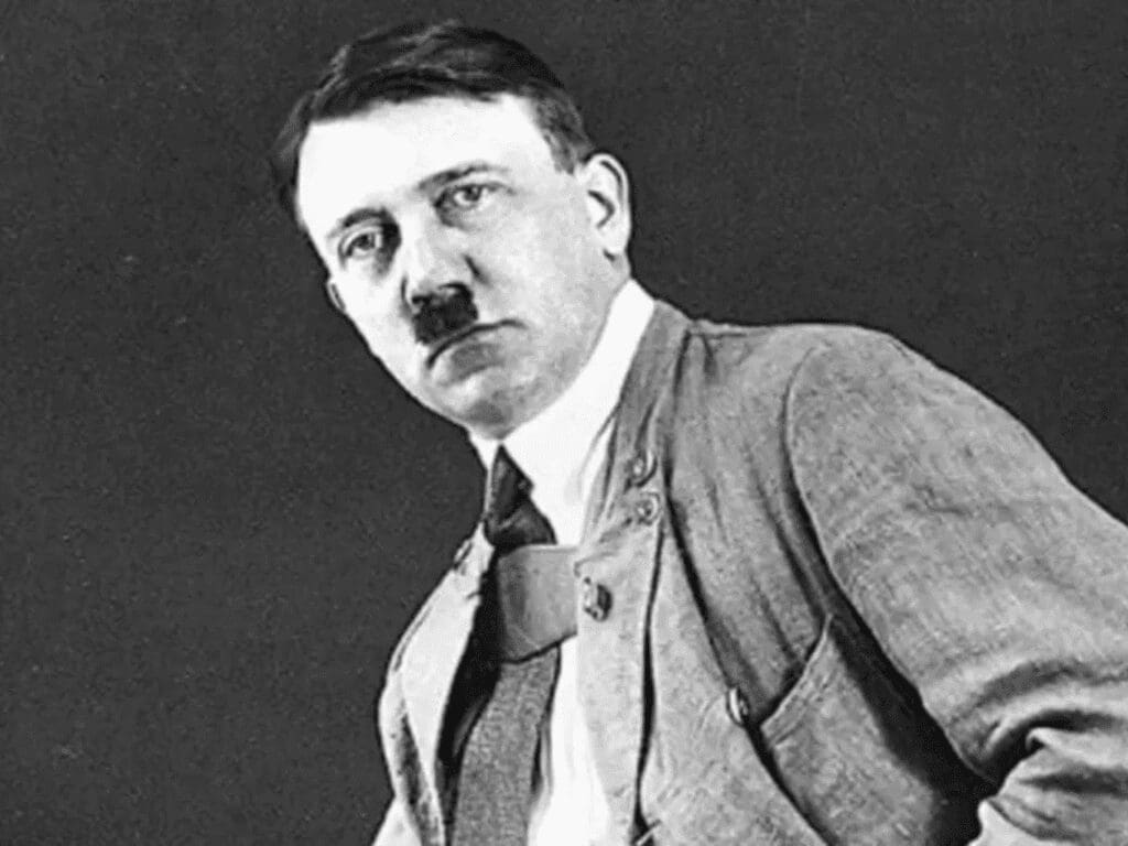 Científicos aseguran haber secuenciado el ADN de Hitler y desatan fuerte polémica internacional