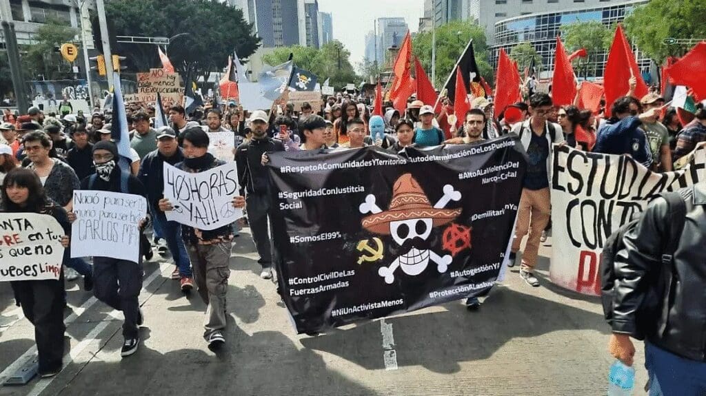 Claudia Sheinbaum reivindica origen pacífico del movimiento: “Marchamos sin romper un vidrio”