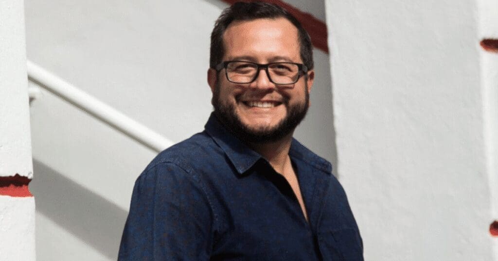 Hijo de AMLO responde a Molotov: “Nuestro pueblo hoy está mejor que nunca y muy feliz”