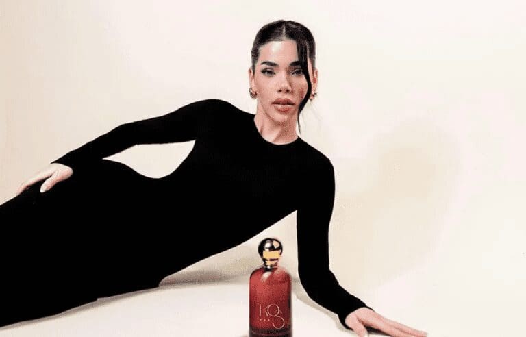 Kenia Os presenta Muse, su primer perfume unisex