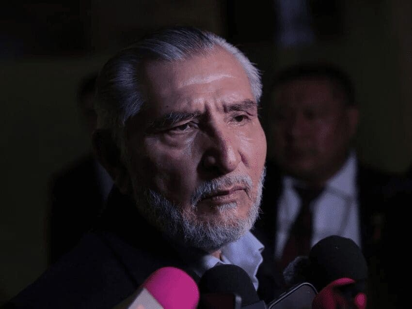 Adán Augusto López  niega operación política en salida de Gertz Manero