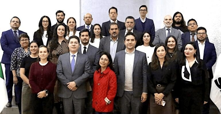 SAT se reúne con plataformas digitales para aplicar la reforma al artículo 30-B