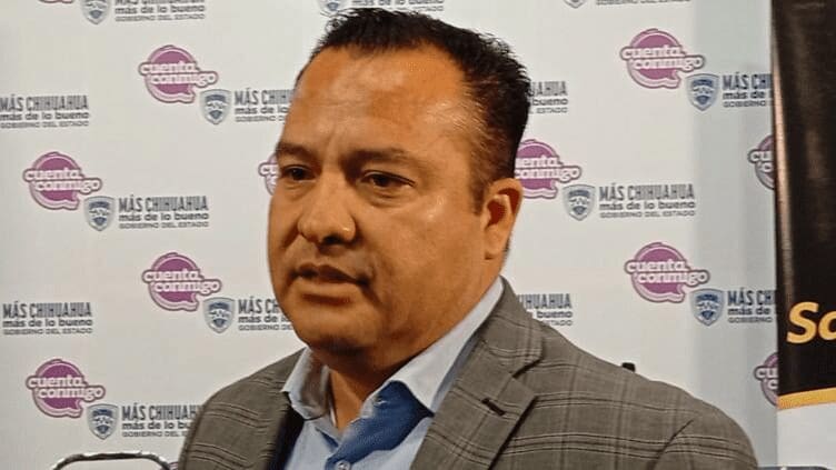 Valenciano denuncia presuntos “moches” tras aprobación de la Ley de Aguas Nacionales