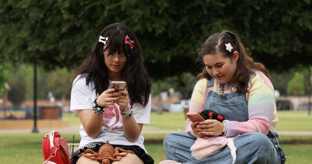 Australia aplica la primera prohibición mundial de redes sociales para menores de 16