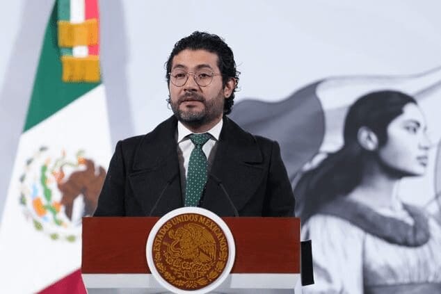 Salario mínimo subirá 13% en 2026: será de $9,582 al mes