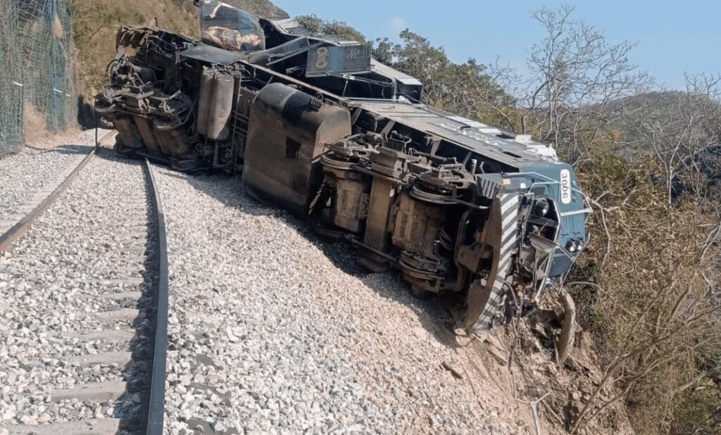 Descarrilamiento del Tren Interoceánico deja 15 personas hospitalizadas