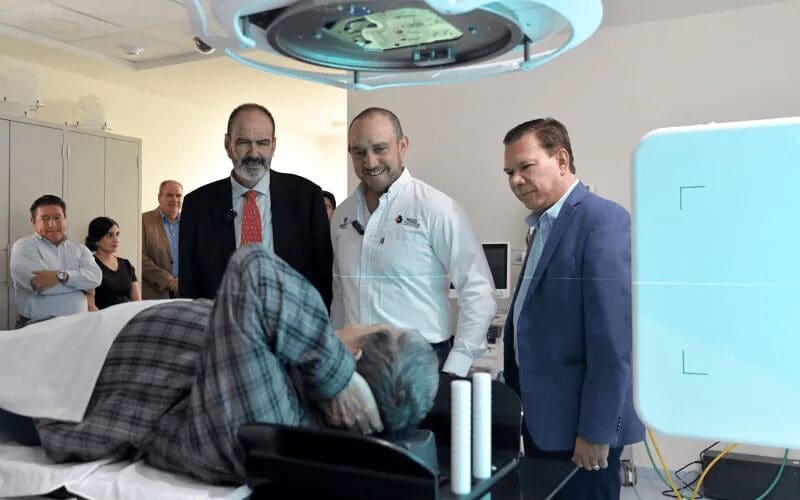 Superan 82 mil radioterapias con acelerador lineal en la actual administración