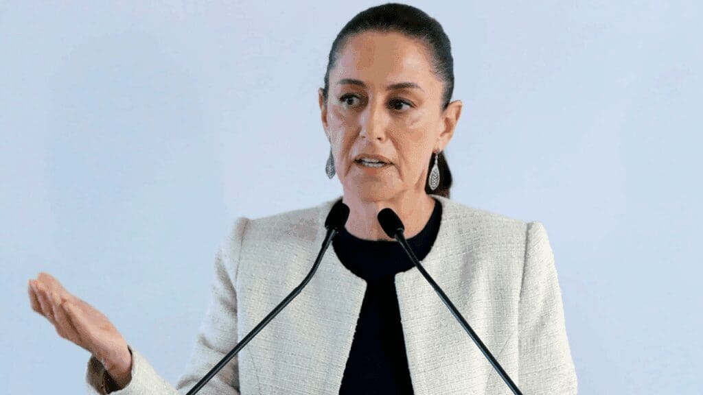 Sheinbaum critica dichos sobre empleos del narcotráfico.