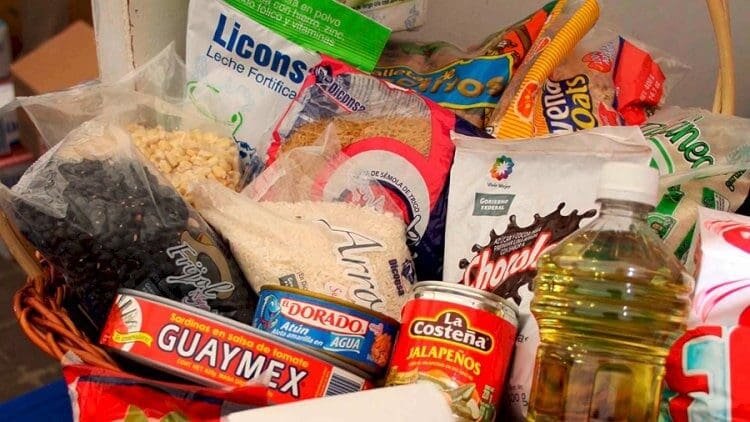 La canasta básica cerró 2025 con un aumento de cinco pesos en zonas urbanas, según datos del Inegi.