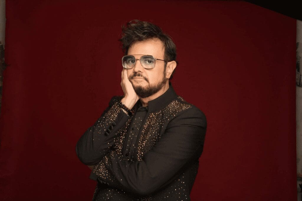 Aleks Syntek reaparece y aclara los motivos reales de su retiro temporal.