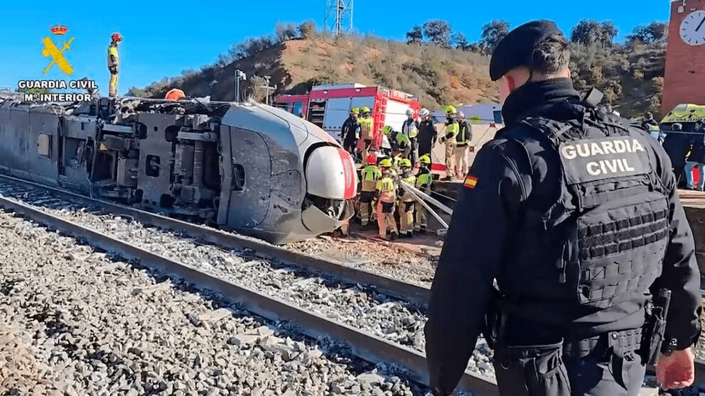 México expresa condolencias a España por accidente ferroviario en Córdoba