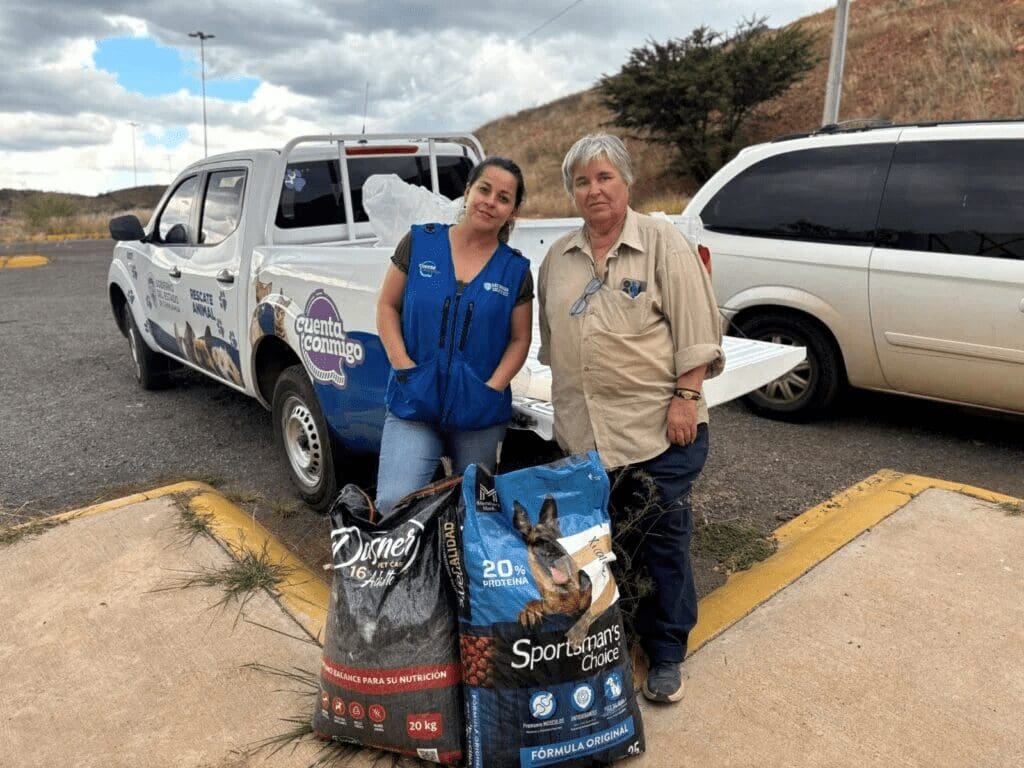 Bien Común entrega 110 kilos de alimento a refugio animal en Parral