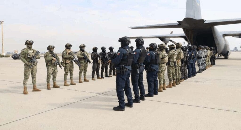 México entrega a 37 narcotraficantes a EEUU bajo acuerdo sin pena de muerte.