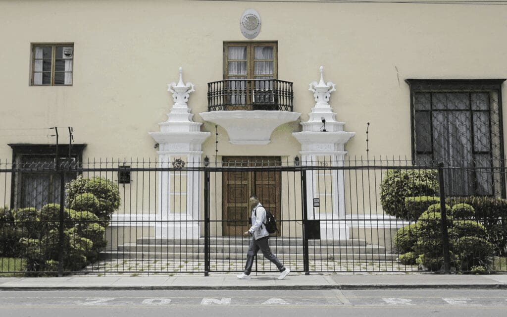 Brasil asumirá la representación diplomática de México en Perú, informa la SRE