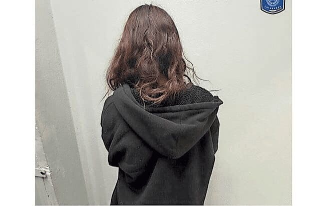 Detienen a adolescente como tercera presunta implicada en el asesinato de Leslie.