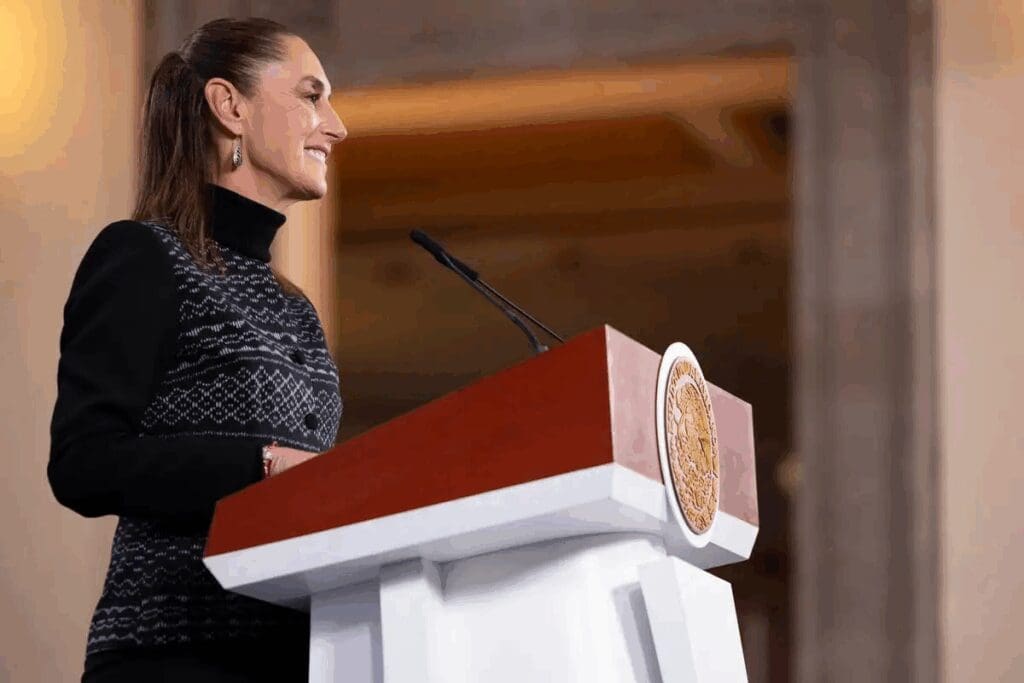 Claudia Sheinbaum confirmó que Pemex suspendió el envío de petróleo a Cuba y afirmó que se trata de una decisión soberana del gobierno mexicano.