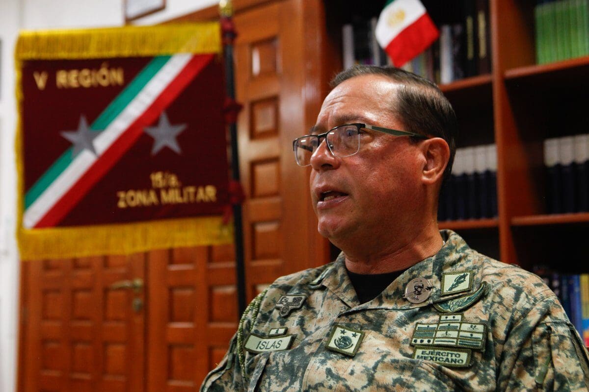 Comandante de la 15 Zona Militar afirma que la fuerza del Estado supera a grupos criminales en Jalisco.