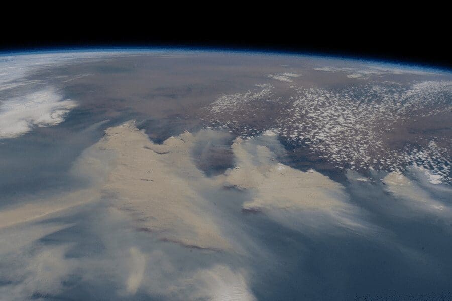 CO₂ alcanza niveles récord y acelera el calentamiento global en 2024.