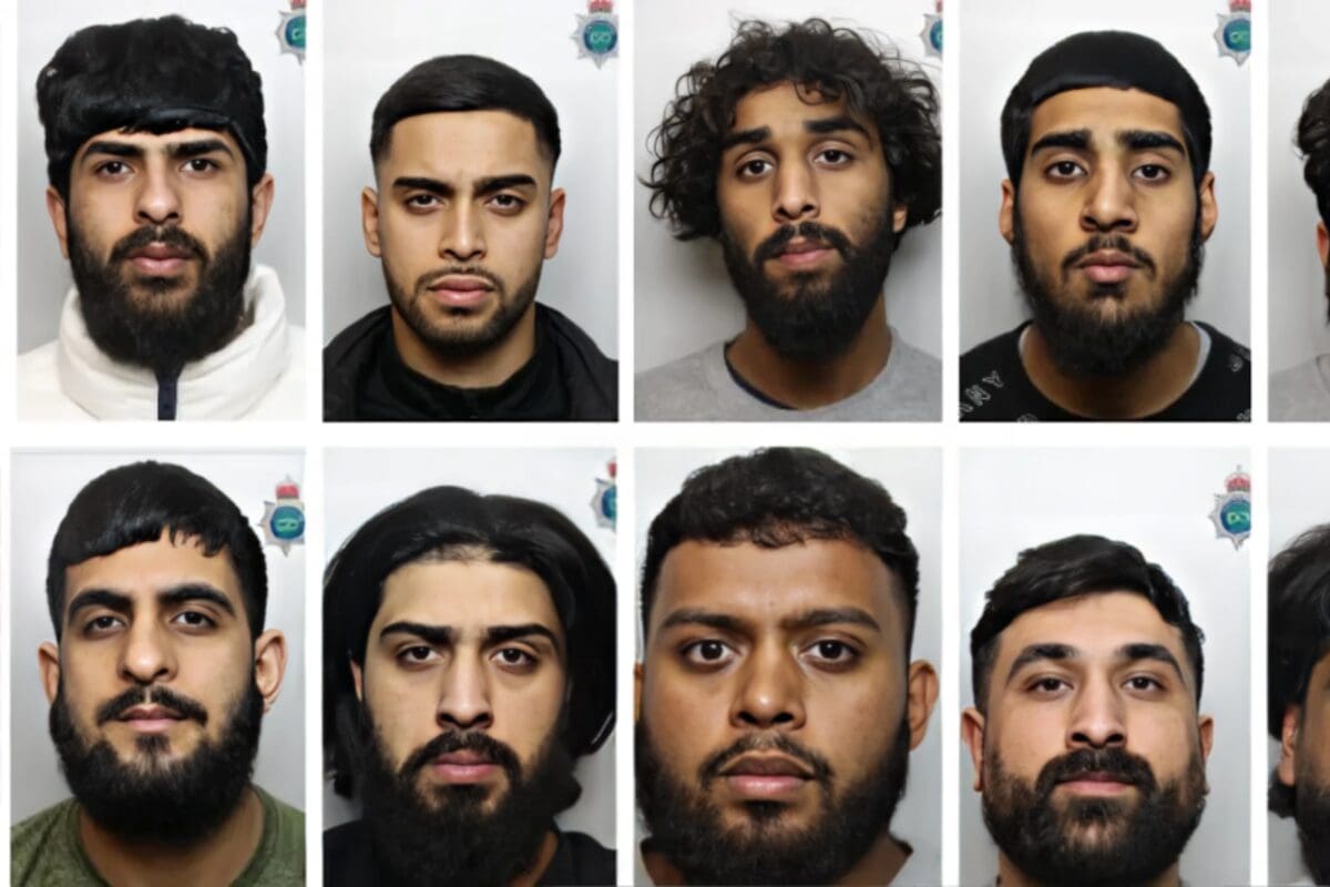 Tribunal en Inglaterra declara culpables a 10 migrantes por incendiar vivienda en 2021, dejando con graves quemaduras a madre e hija en Stoke-on-Trent.