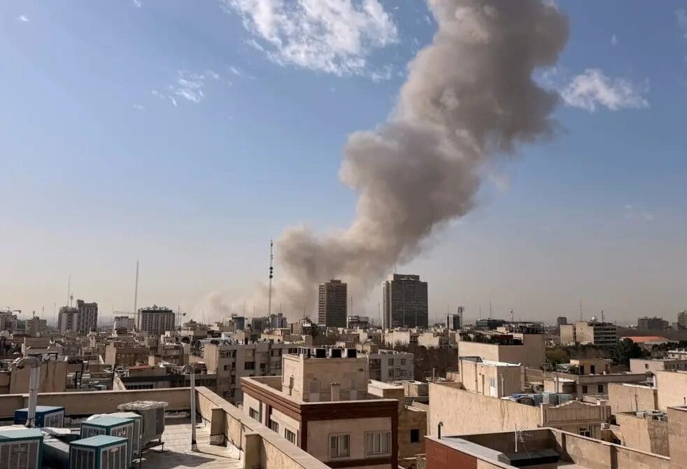 China respalda a Irán y advierte riesgos en el estrecho de Ormuz.