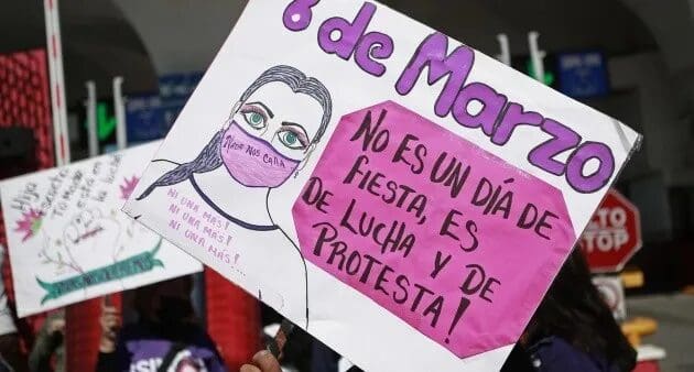 ¿Por qué no se felicita el 8 de marzo? Conozca el origen histórico del 8M y por qué es una fecha de conmemoración y lucha, no de festejo.