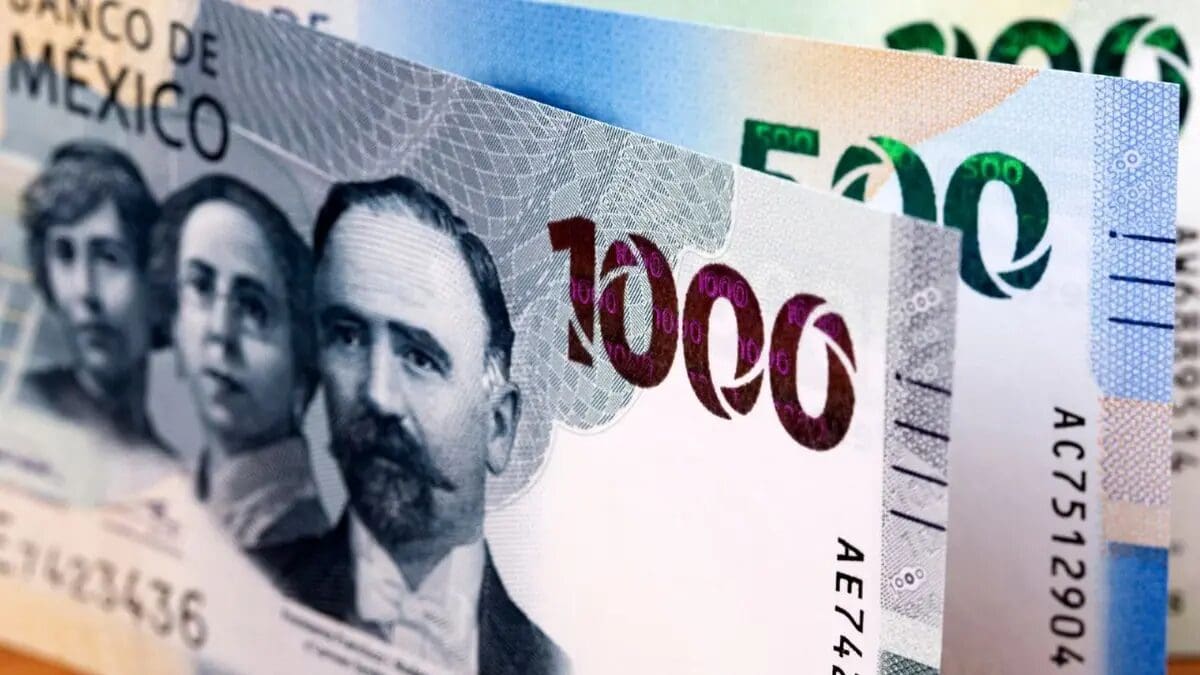 Tipo de cambio hoy: El peso mexicano gana terreno frente al dólar y se ubica en 18.81 este lunes feriado. Consulta los precios en ventanilla de Banamex.