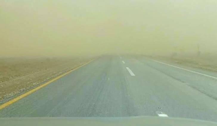 Frente Frío 41 en Chihuahua: Protección Civil advierte por ráfagas de viento de 45 km/h y tolvaneras en carreteras. Consulta el pronóstico semanal.