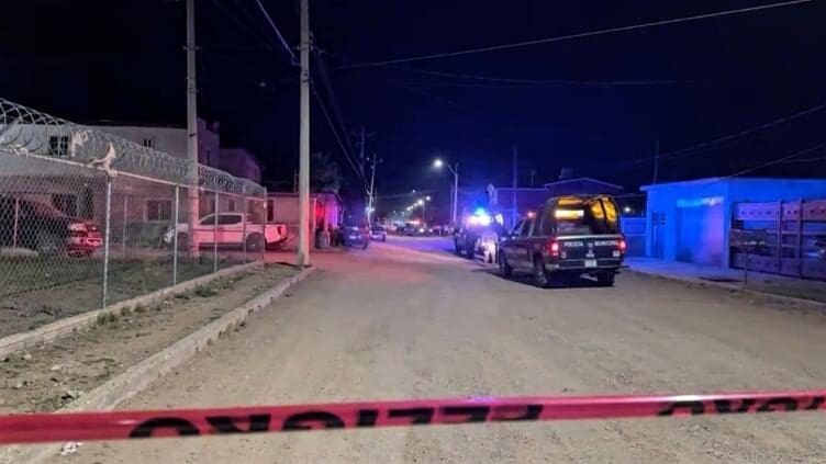 Balacera en Ciudad Cuauhtémoc durante operativo de la AEI deja un agente herido por esquirla y un menor de edad detenido tras un fuerte enfrentamiento.