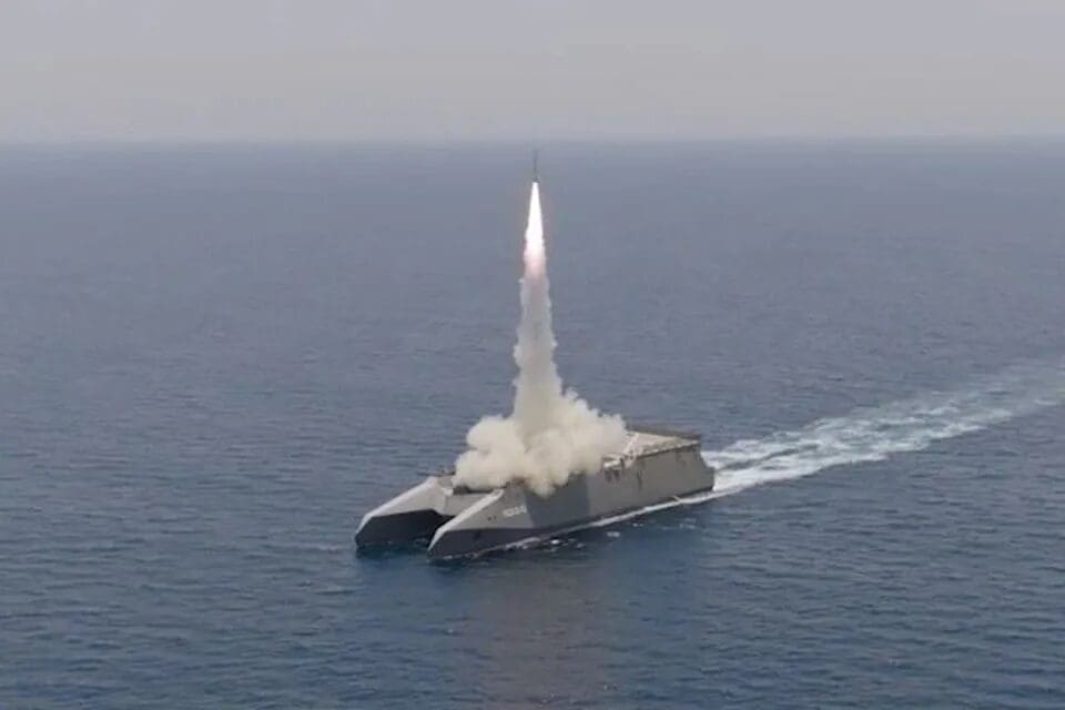 Donald Trump da 48 horas a Irán para abrir el estrecho de Ormuz o enfrentará ataques a sus centrales eléctricas. Entérate de los detalles del ultimátum.