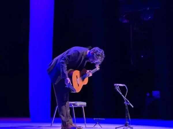 Chihuahua inaugura el Festival Internacional de Guitarra 2026. Consulta el programa de conciertos, concursos y clases magistrales hasta el 27 de marzo.