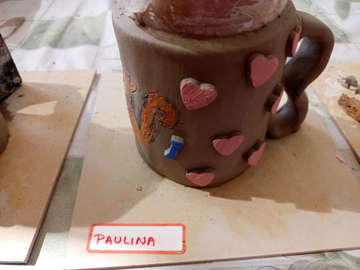 Inscríbete al Diplomado de Cerámica de la UACH estas vacaciones. Aprende técnicas de cerámica artística y utilitaria con la maestra Maribel Talavera.