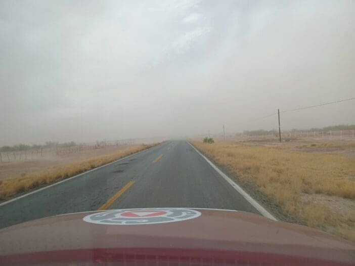 Protección Civil de Chihuahua emite alerta por vientos de 75 km/h, tolvaneras en carreteras y posible aguanieve en la Sierra por frente frío 39.
