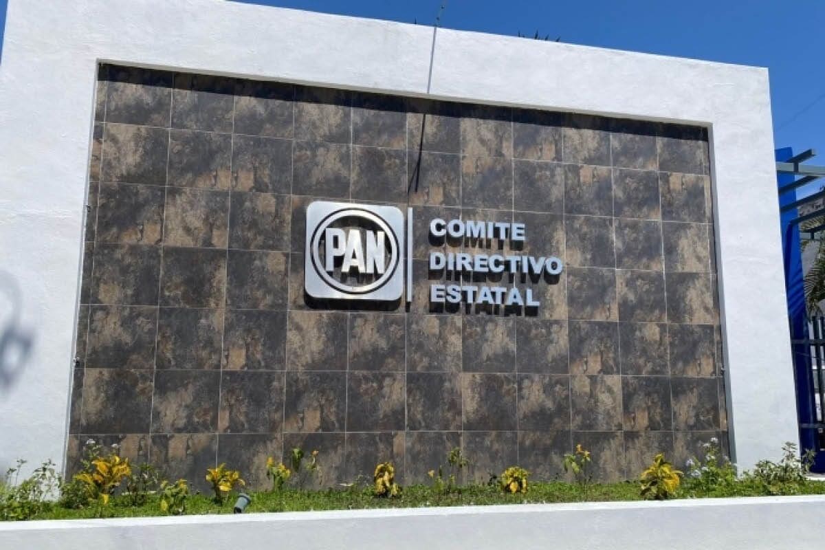 César Komaba, líder del PAN Municipal, analiza los riesgos de la reforma electoral de Sheinbaum y advierte una posible pérdida de pluralidad política.