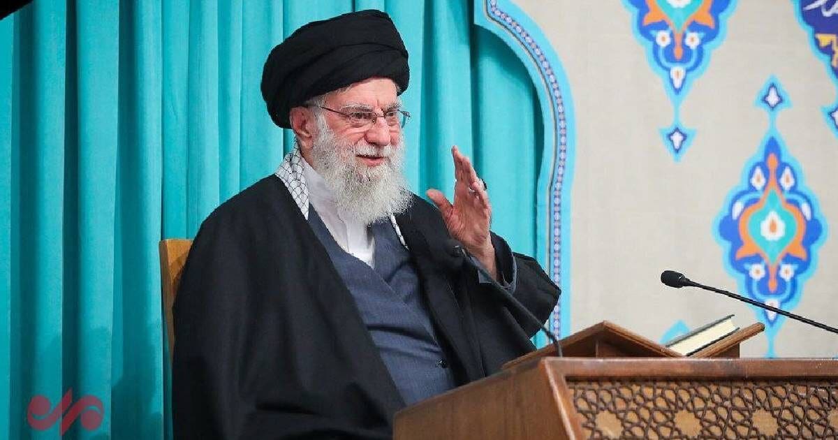 Irán confirma la muerte del ayatolá Alí Jamenei tras un ataque en Teherán y decreta 40 días de luto nacional.