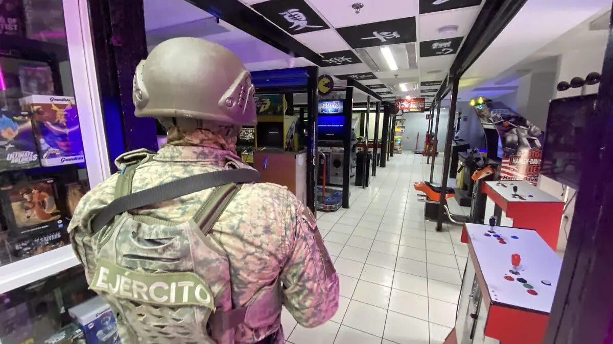 ¿Qué pasó con las tragamonedas en Chihuahua? Conoce los detalles del operativo en la Plaza de la Tecnología y el cierre de locales de apuesta.