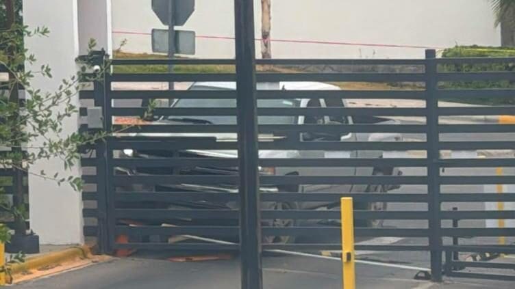 Ejecutan a conductor en Puente de Alcántara, en la zona de La Cantera en Chihuahua.