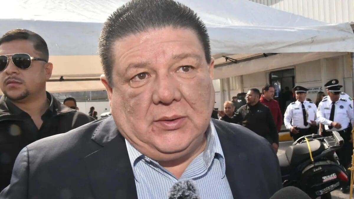 César Jáuregui propone revisar edad penal en México