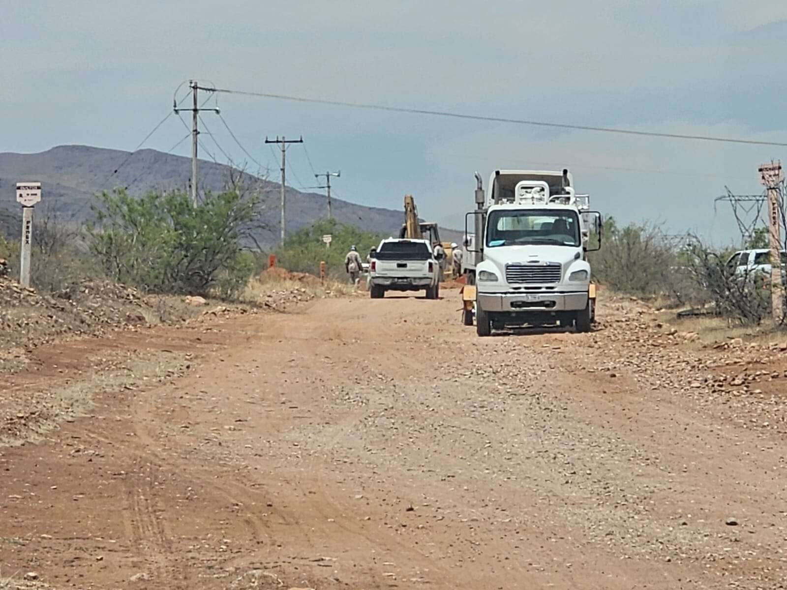 Localizan toma clandestina en Valles de Chihuahua: Guardia Nacional y Pemex intervienen tras reporte de fuga de gasolina. Detalles aquí.