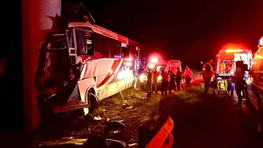 Accidente en Chihuahua deja 4 muertos en carretera a Delicias