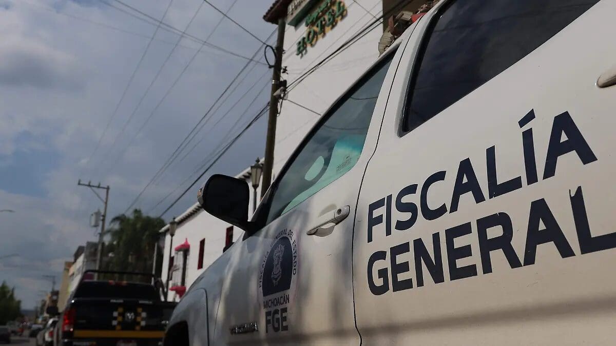 Mujer escapa de secuestro en Chihuahua y es rescatada en Jardines de Oriente.