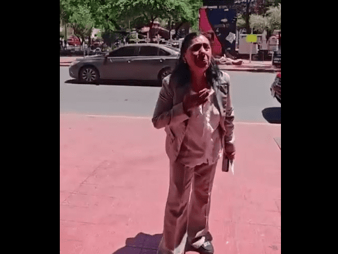 Rosa Isela Tarín se manifestó frente al Palacio de Gobierno de Chihuahua para exigir verdad en el caso de su hijo desaparecido en Parral hace ocho meses. Conoce los detalles de su denuncia y la respuesta de la Fiscalía.
