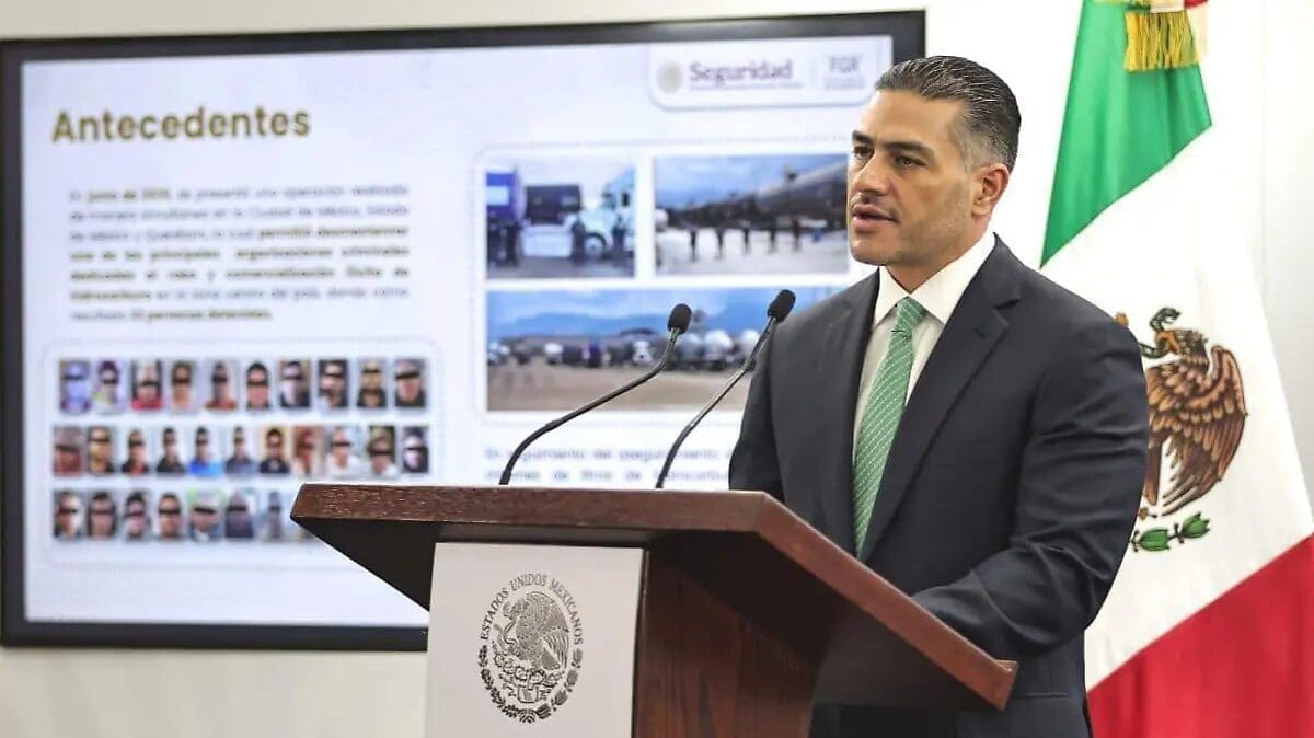 Maru Campos se reunió menos de una hora con Harfuch por el caso CIA en Chihuahua. El Los Ángeles Times revela que serían al menos tres operaciones en el año. La gobernadora podría ser destituida. Conoce todos los detalles.
