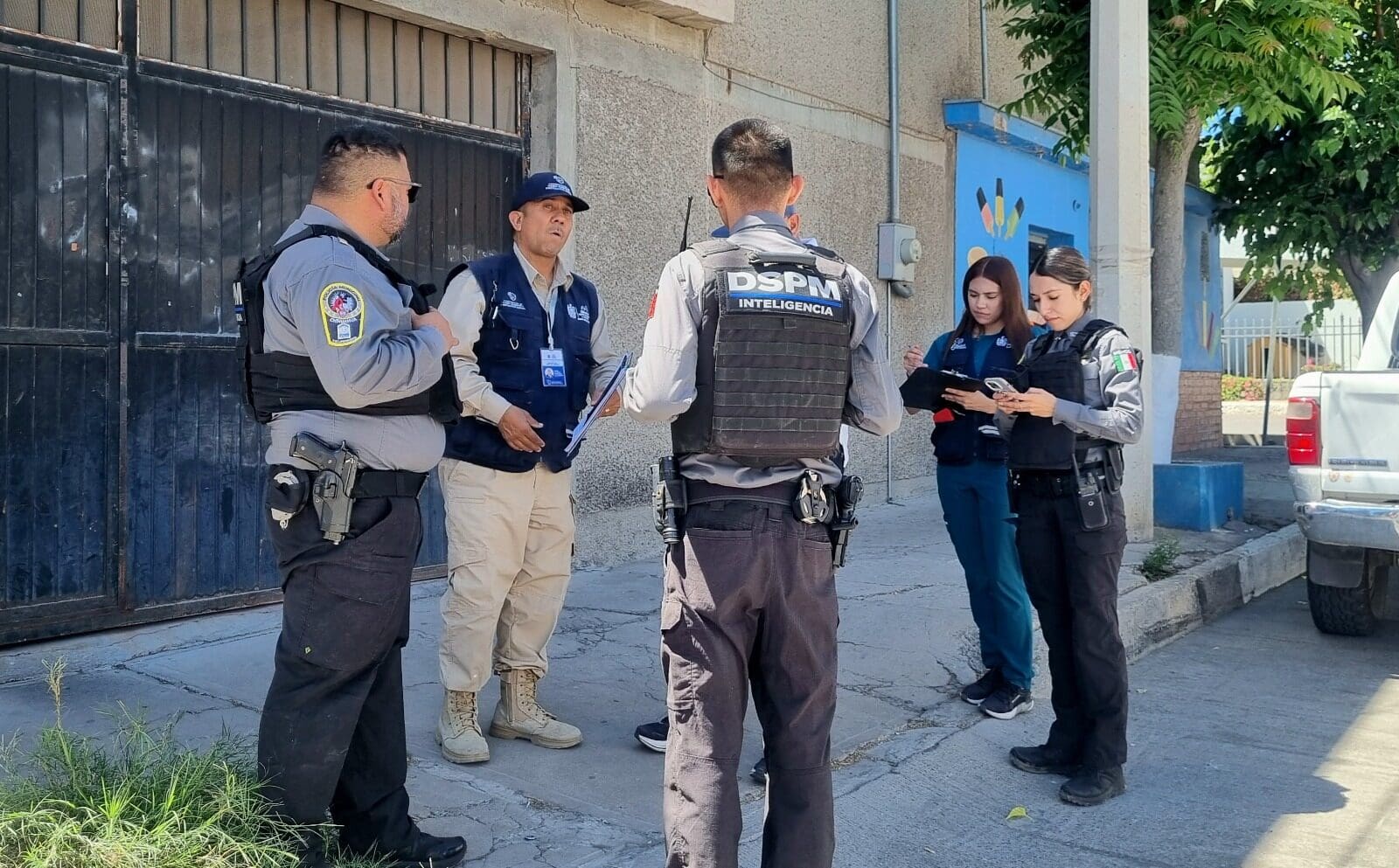 La Unidad de Delitos Contra Animales de Chihuahua atendió 475 reportes, la mayoría por omisión de cuidados. Conoce cómo funciona el protocolo de atención, cómo denunciar y qué canales están disponibles.
